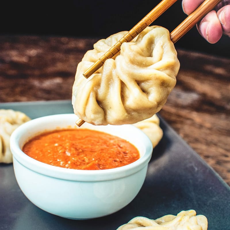 Momos